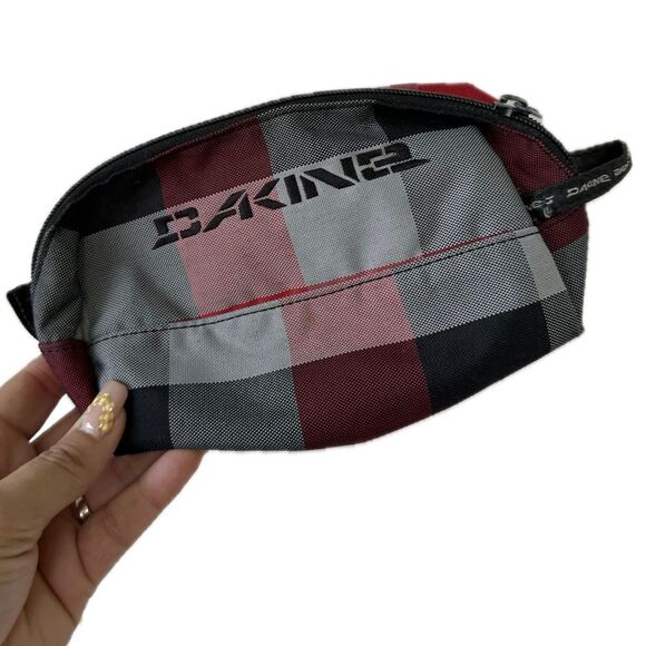 Dakine Large Plaid Zipper Accessory Toiletry Travel Case - Picture 1 of 5